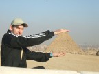Весь мир в моих руках, 06-03-10