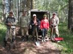Работники умственного труда с лопатами, 23-10-15